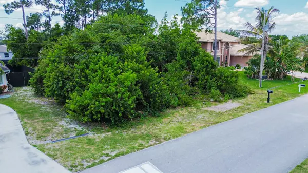 1458 SW Hackensack AVE, Port Saint Lucie, FL 34953