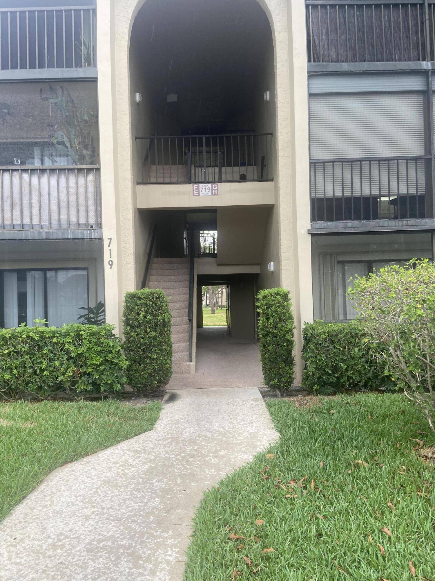 719 Sunny Pine WAY G1, Greenacres, FL 33415