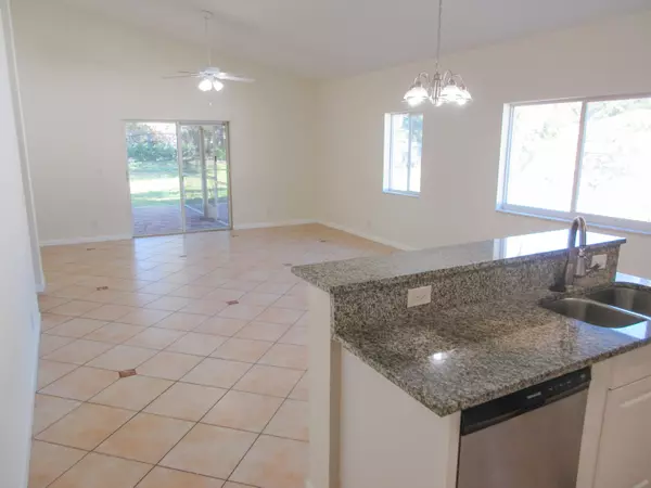 Deerfield Beach, FL 33442,4513 SW 13th ST