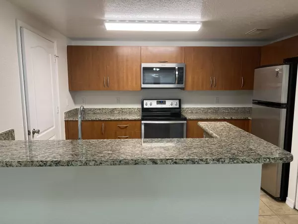 Port Saint Lucie, FL 34986,138 SW Peacock BLVD 20105