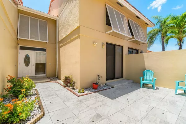 Palm Beach Gardens, FL 33418,267 Old Meadow WAY