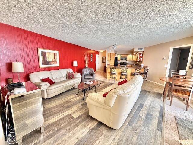 Singer Island, FL 33404,2800 N Ocean DR A-24d