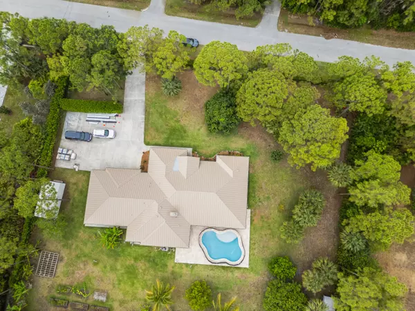 Palm Beach Gardens, FL 33418,15864 N 78th DR