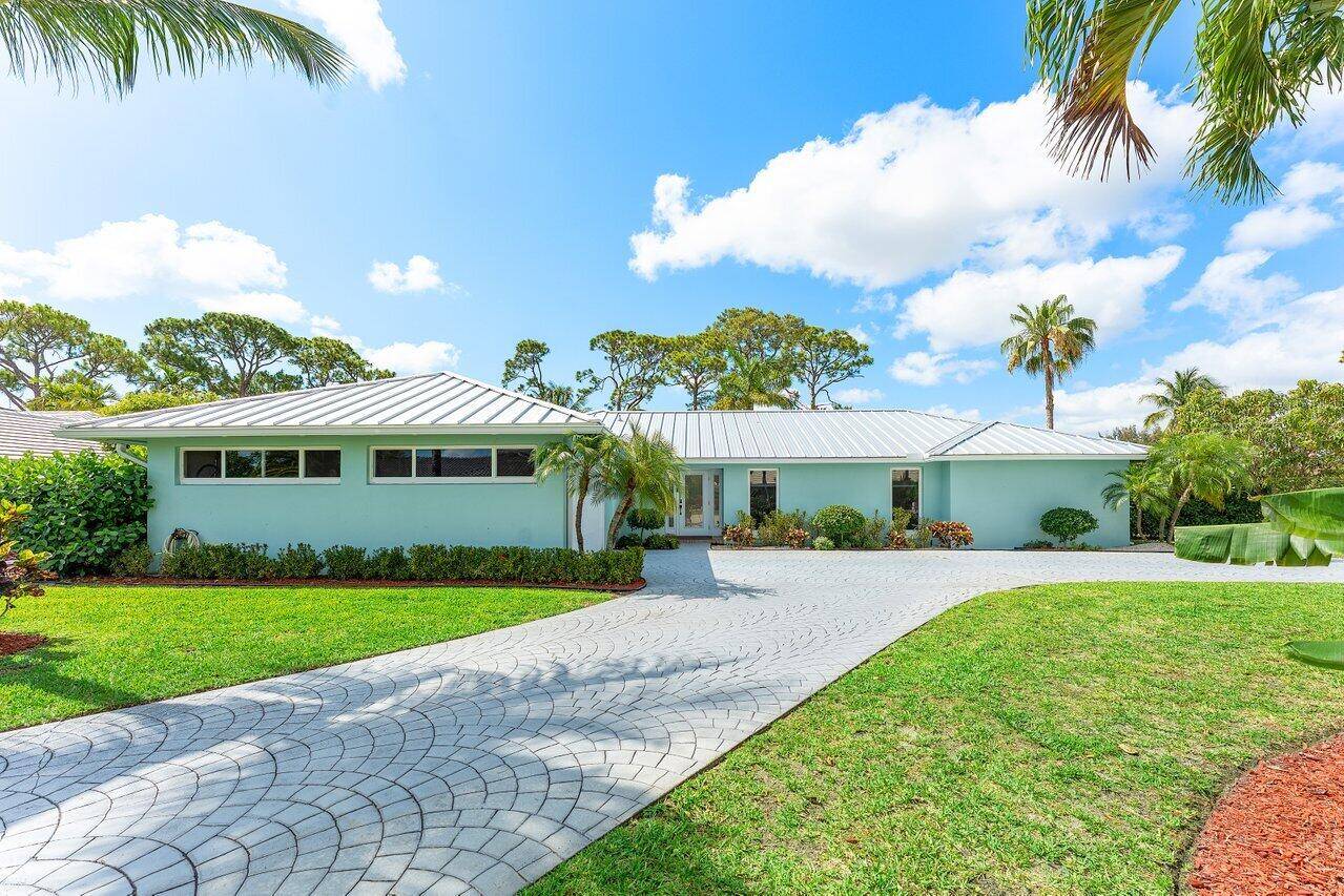 474 S Country Club DR, Atlantis, FL 33462