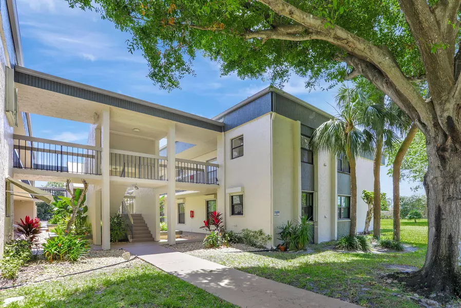 225 SE 10th ST 9d, Deerfield Beach, FL 33441