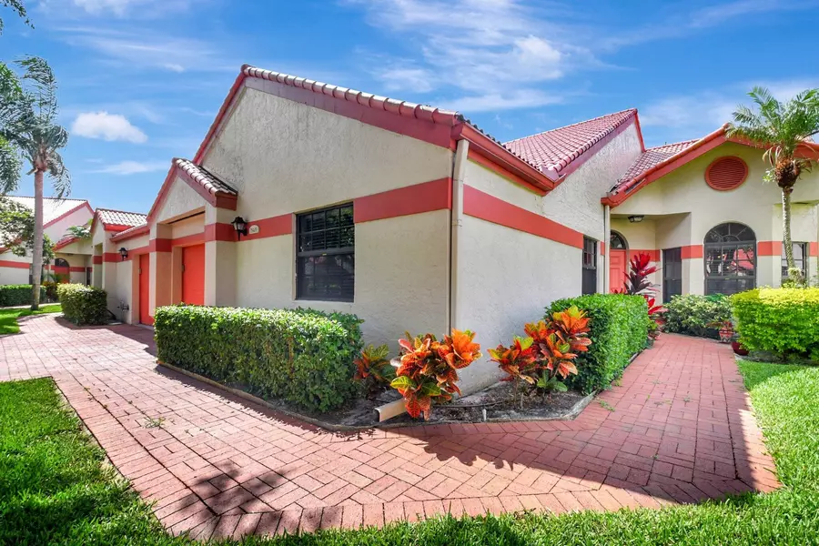 7540 Lexington Club Blvd. B, Delray Beach, FL 33446