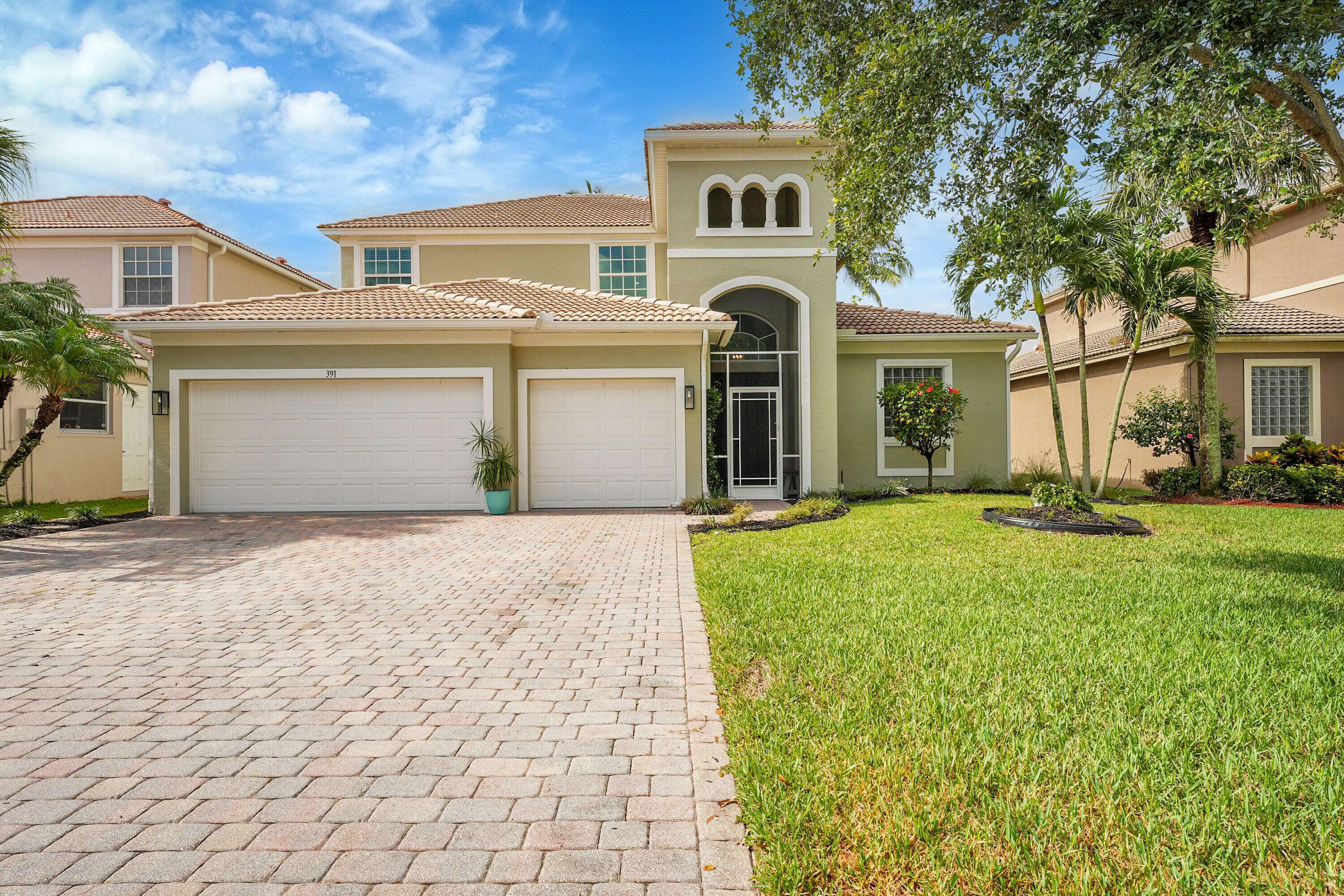 Port Saint Lucie, FL 34983,391 NW Sheffield CIR