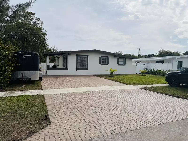 181 Morgans WAY, Palm Springs, FL 33461