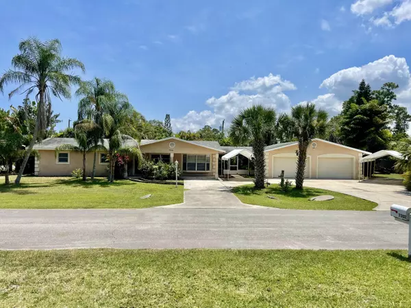 7301 Cabana LN, Fort Pierce, FL 34951