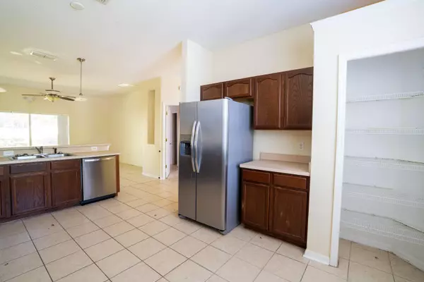 Leesburg, FL 34748,209 Round Man ST