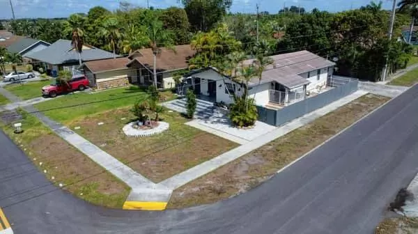 Boynton Beach, FL 33426,701 SW S 1st AVE