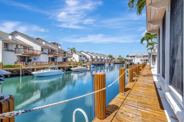 Highland Beach, FL 33487,1100 Russell DR