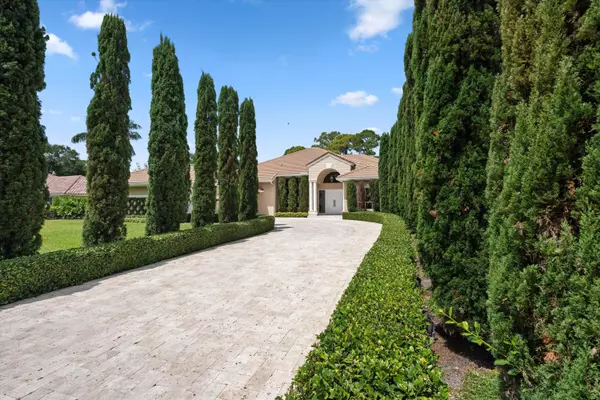 West Palm Beach, FL 33411,1697 Mayacoo Lakes BLVD