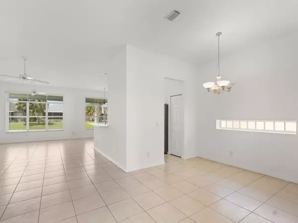 Port Saint Lucie, FL 34986,614 NW Lambrusco DR