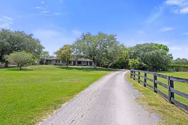 Wellington, FL 33470,16820 Deer Path LN