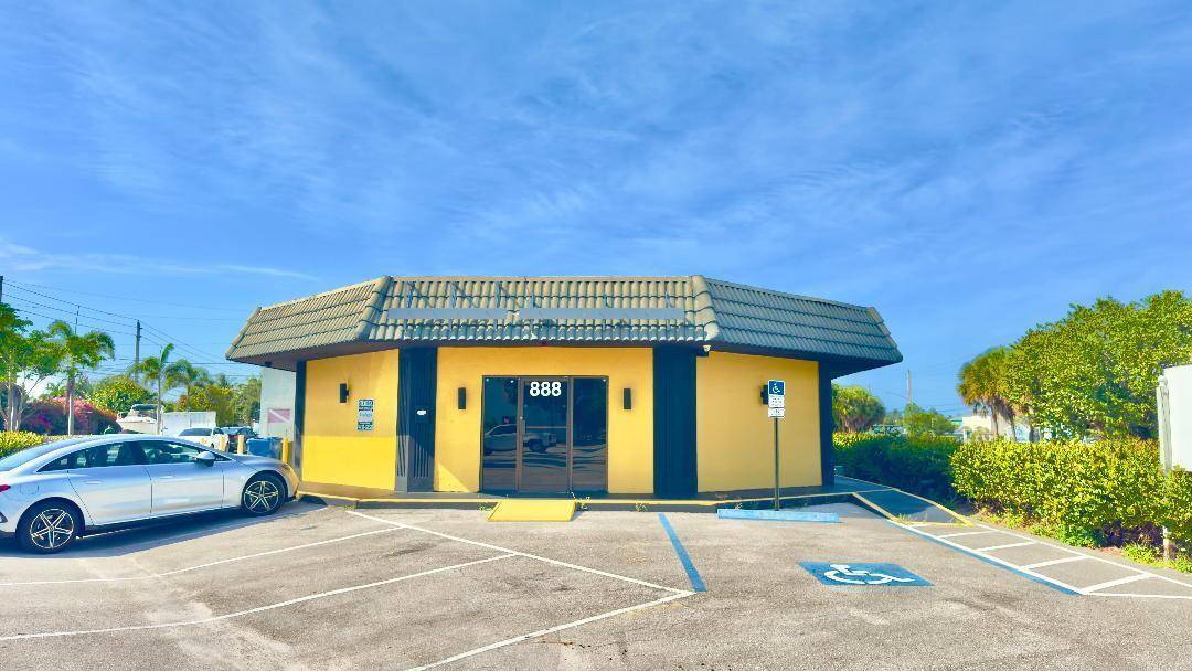 888 E Coast AVE, Lantana, FL 33462