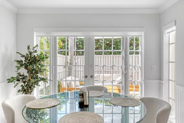 Juno Beach, FL 33408,220 Celestial WAY 6