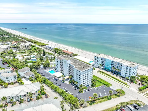 911 Ocean DR 401, Juno Beach, FL 33408