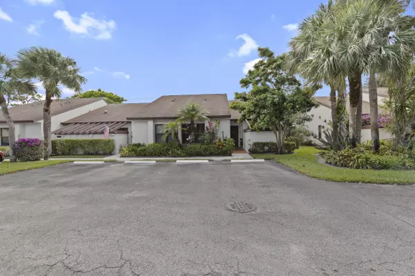 Lake Worth, FL 33467,3646 English D RD D