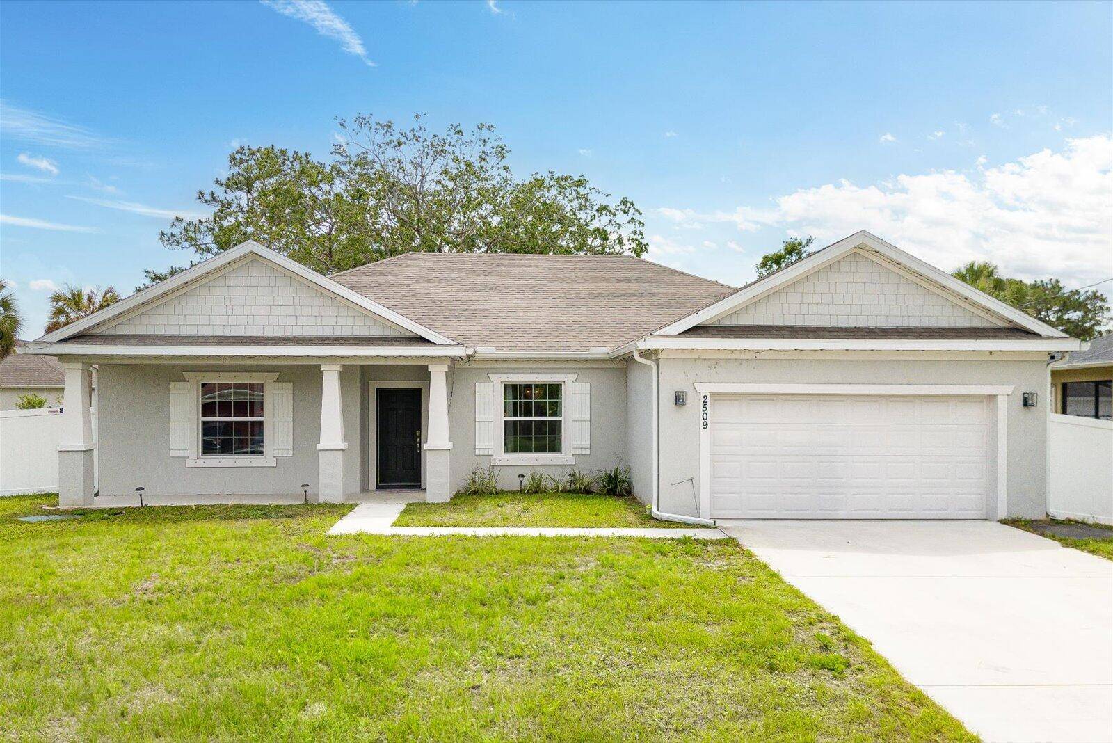 2509 SW Kenilworth ST, Port Saint Lucie, FL 34953