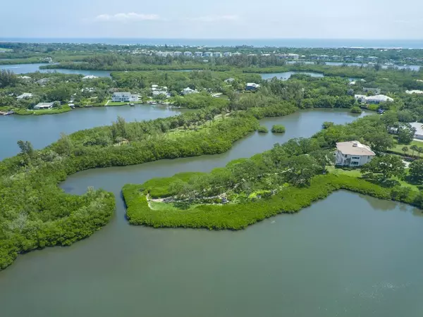 Vero Beach, FL 32963,2660 Riverview CT