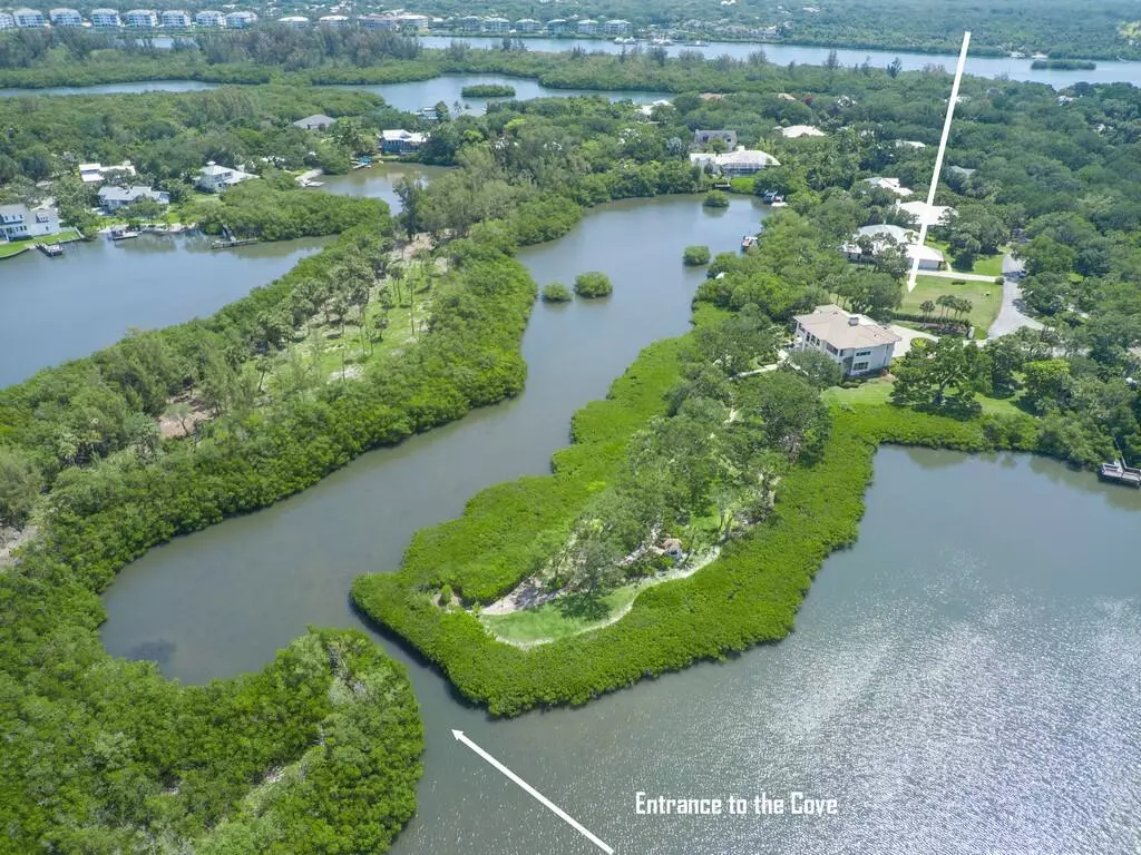 Vero Beach, FL 32963,2660 Riverview CT