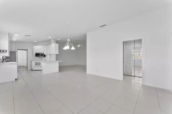 West Palm Beach, FL 33411,7720 Pine Island WAY