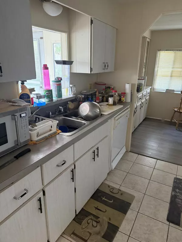 Port Saint Lucie, FL 34952,45 W Mediterranean BLVD