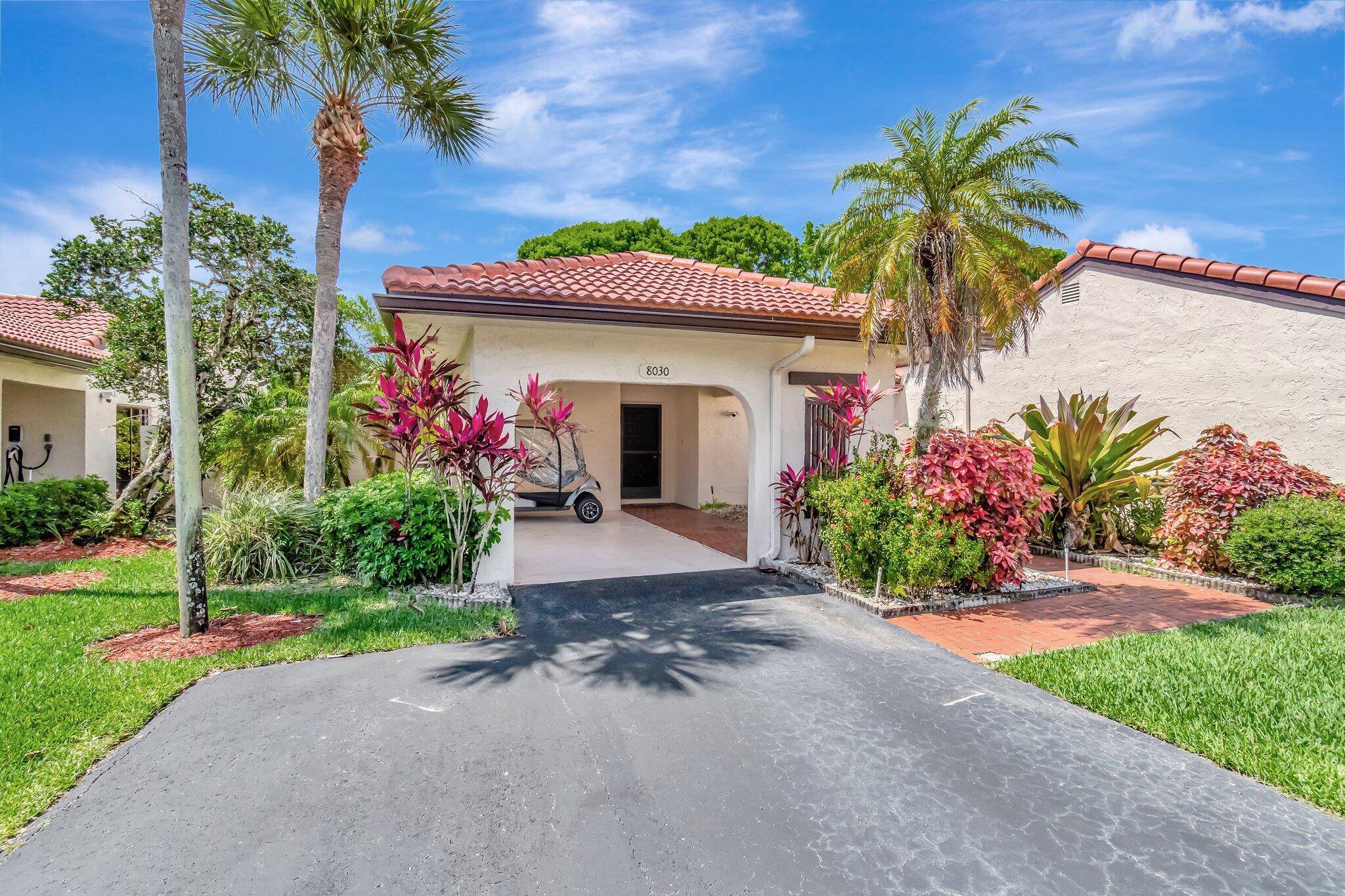 Boca Raton, FL 33433,8030 Eastlake DR 10b