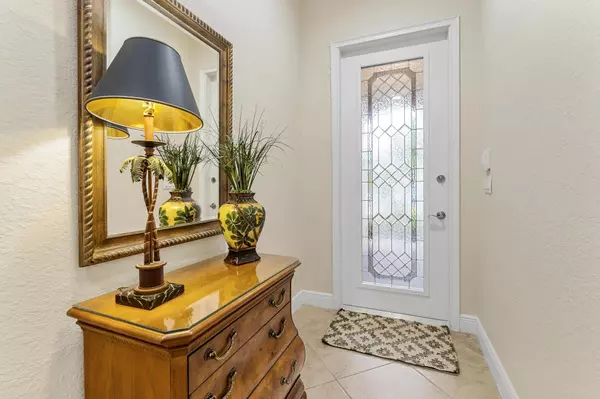 Palm Beach Gardens, FL 33418,4900 E Vine Cliff WAY