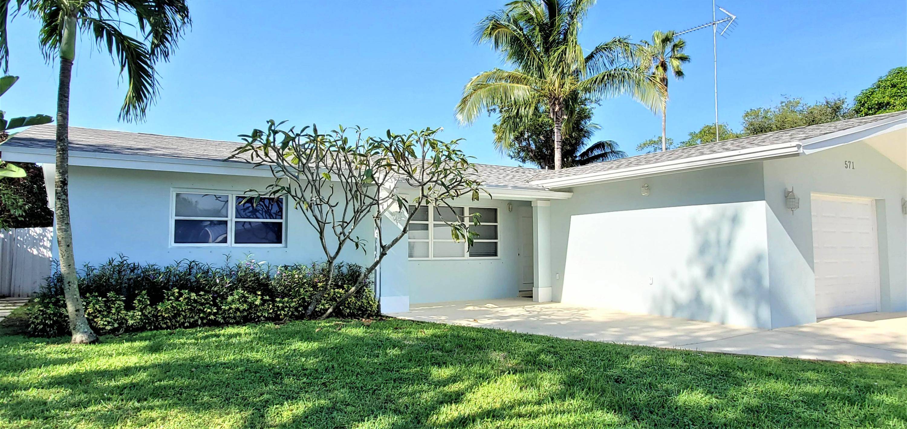 Palm Beach Gardens, FL 33410,571 Riverside DR