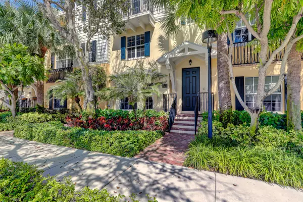 343 Flamingo DR, West Palm Beach, FL 33401