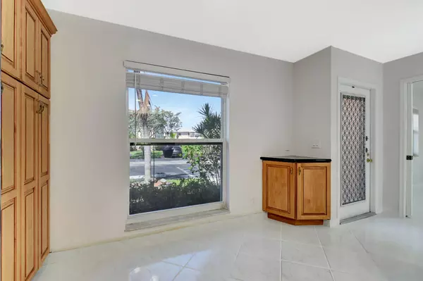 Delray Beach, FL 33445,1341 NW 19 Th TER A