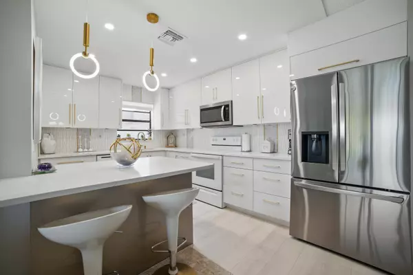 Delray Beach, FL 33484,137 Piedmont C