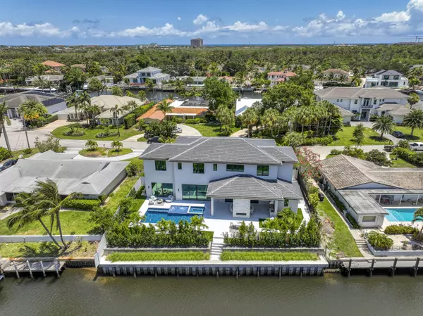 14173 Harbor LN, Palm Beach Gardens, FL 33410