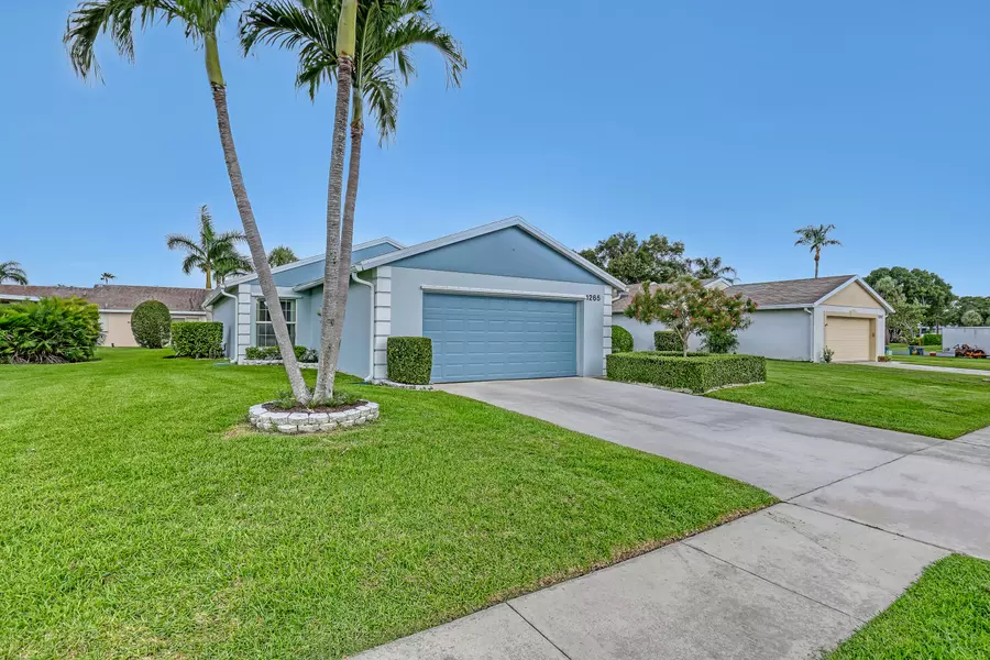 1265 Pine Sage CIR, West Palm Beach, FL 33409