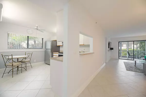 15364 Lakes Of Delray BLVD 50, Delray Beach, FL 33484
