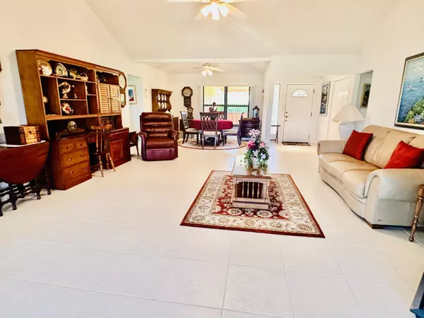 Hobe Sound, FL 33455,7995 SE Trenton Avenue AVE