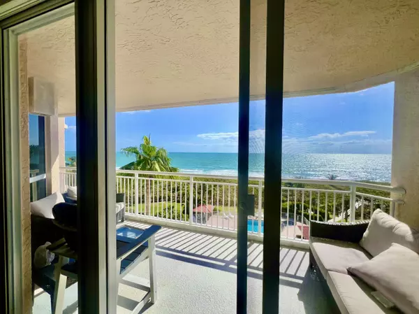 Hutchinson Island, FL 34949,3880 N Highway A1a 604