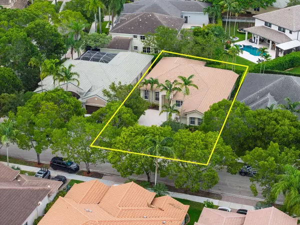 Weston, FL 33327,1366 Crossbill CT