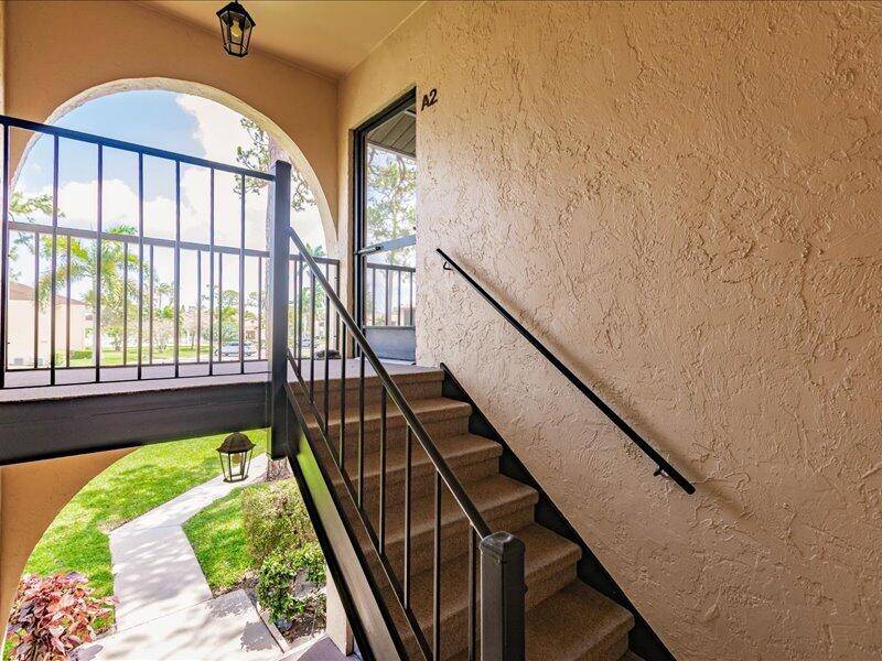 Greenacres, FL 33463,231 Pine Hov CIR A-2