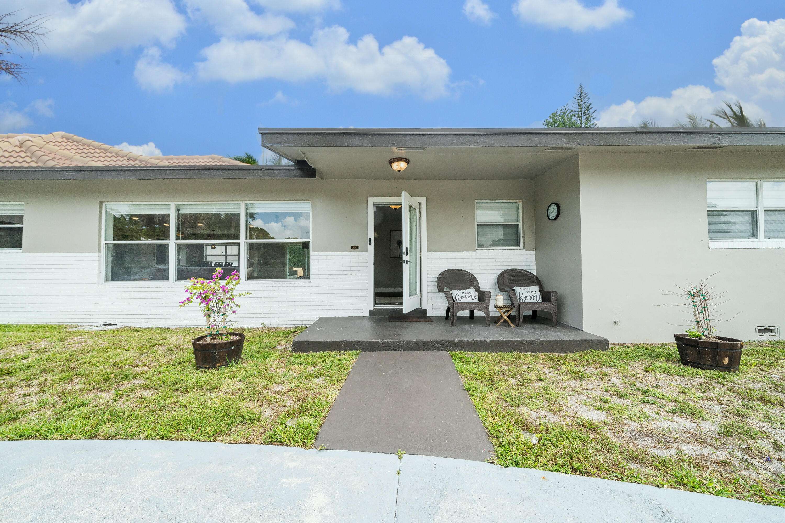 West Palm Beach, FL 33407,1701 S Boardman AVE