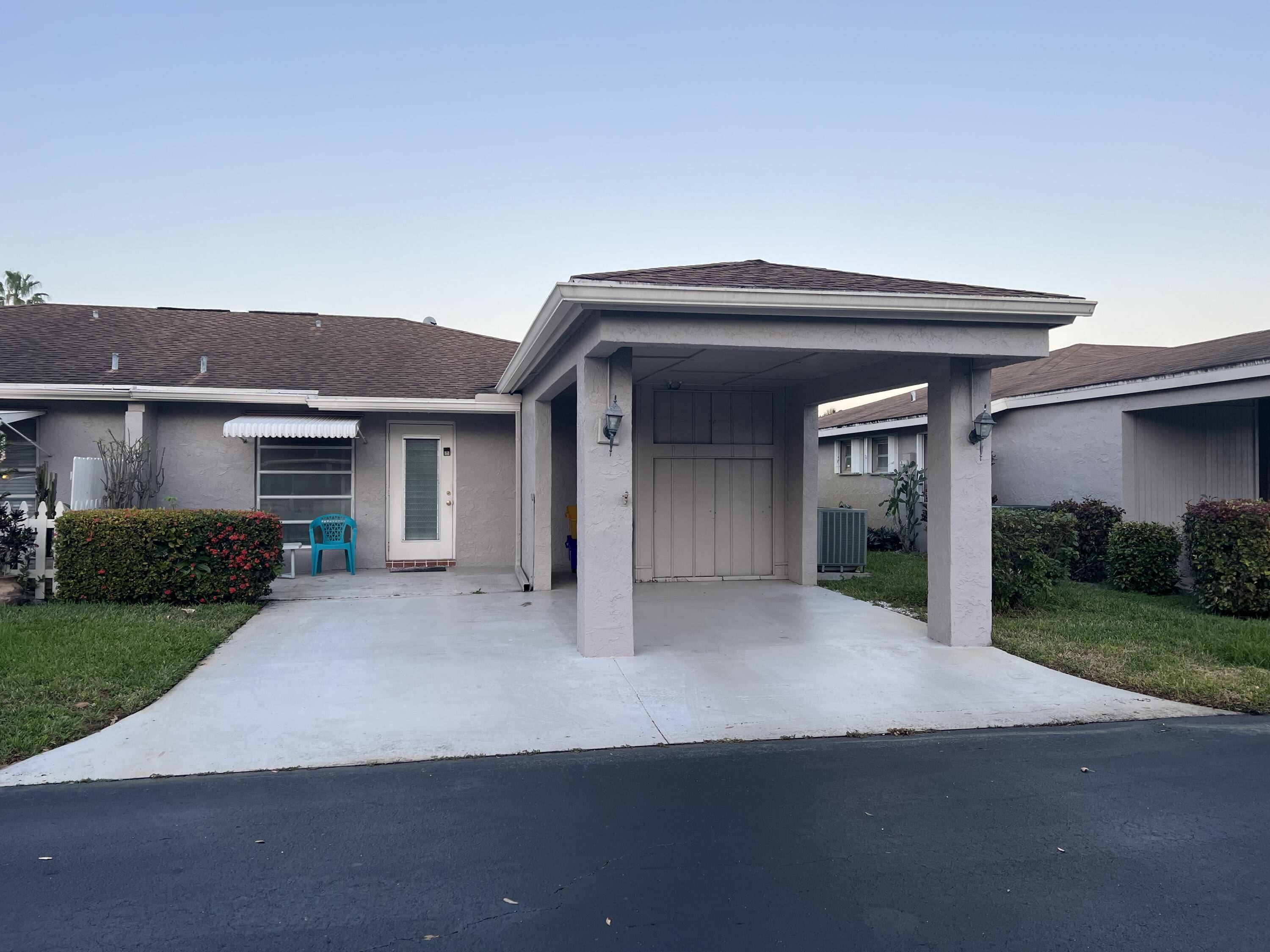 6805 Moonlit DR, Delray Beach, FL 33446