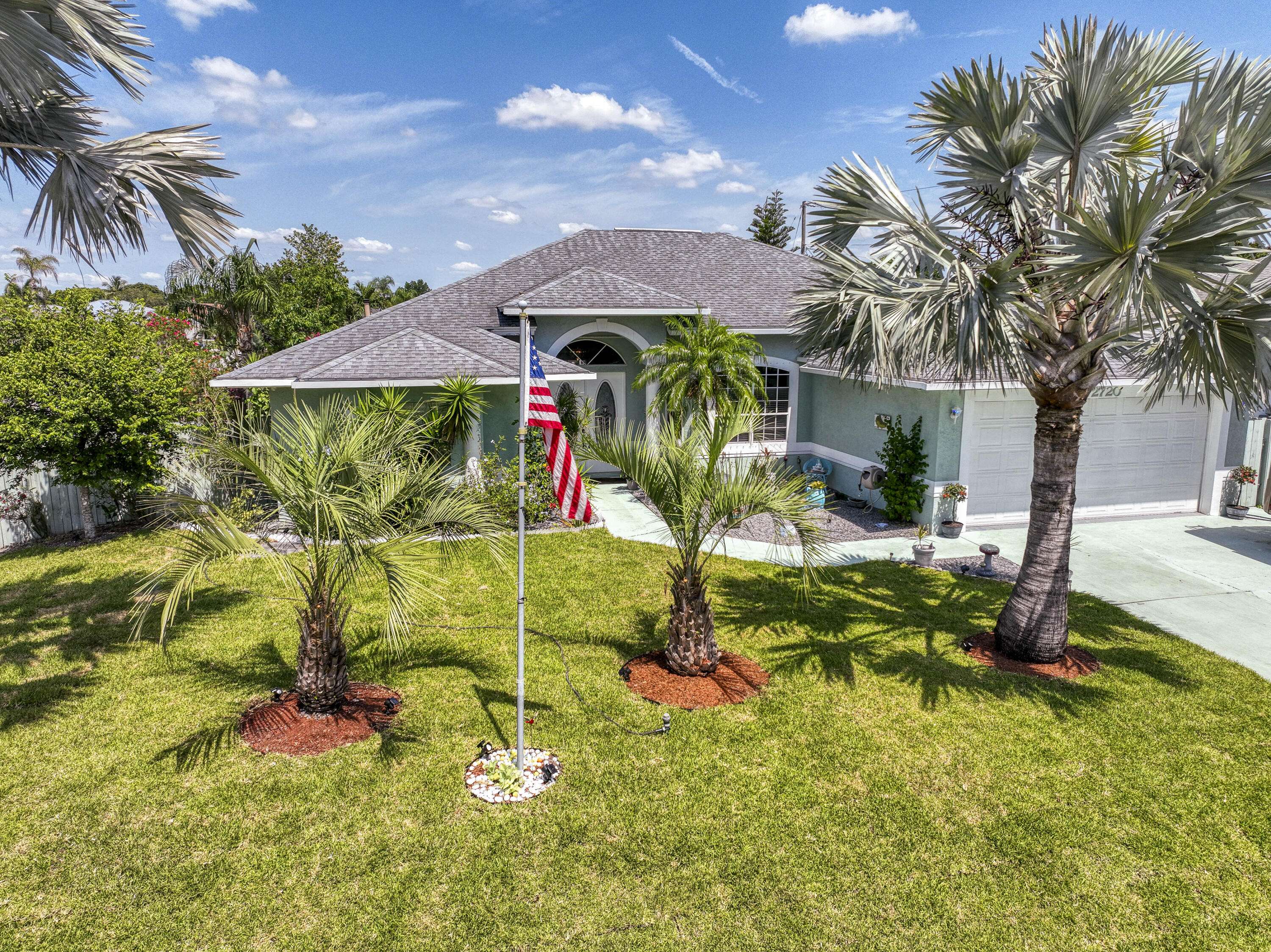 2720 SE Kern RD, Port Saint Lucie, FL 34984
