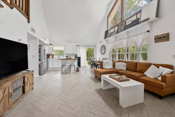 12389 N 186th ST, Jupiter, FL 33478