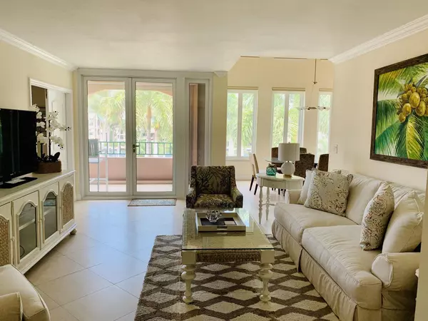 Boca Raton, FL 33432,100 SE SE 5th Ph17 AVE Ph17