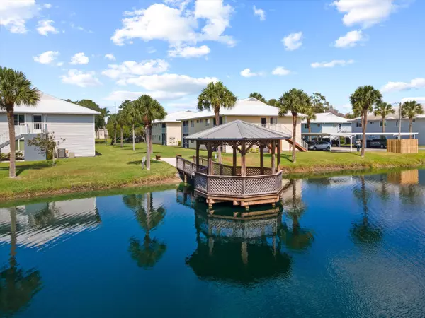 210 SE Village DR 210, Port Saint Lucie, FL 34952