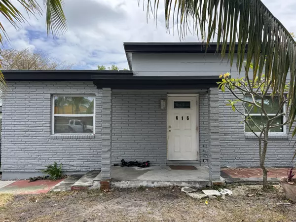 616 49th ST, West Palm Beach, FL 33407