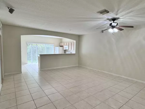 Wellington, FL 33414,13379 Georgian CT