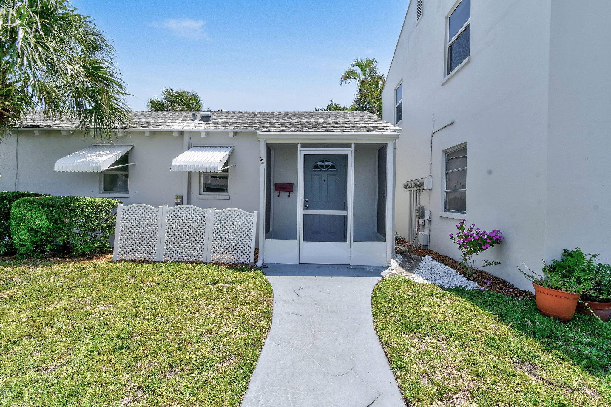 Palm Beach Gardens, FL 33410,10128 N Meridian WAY 4